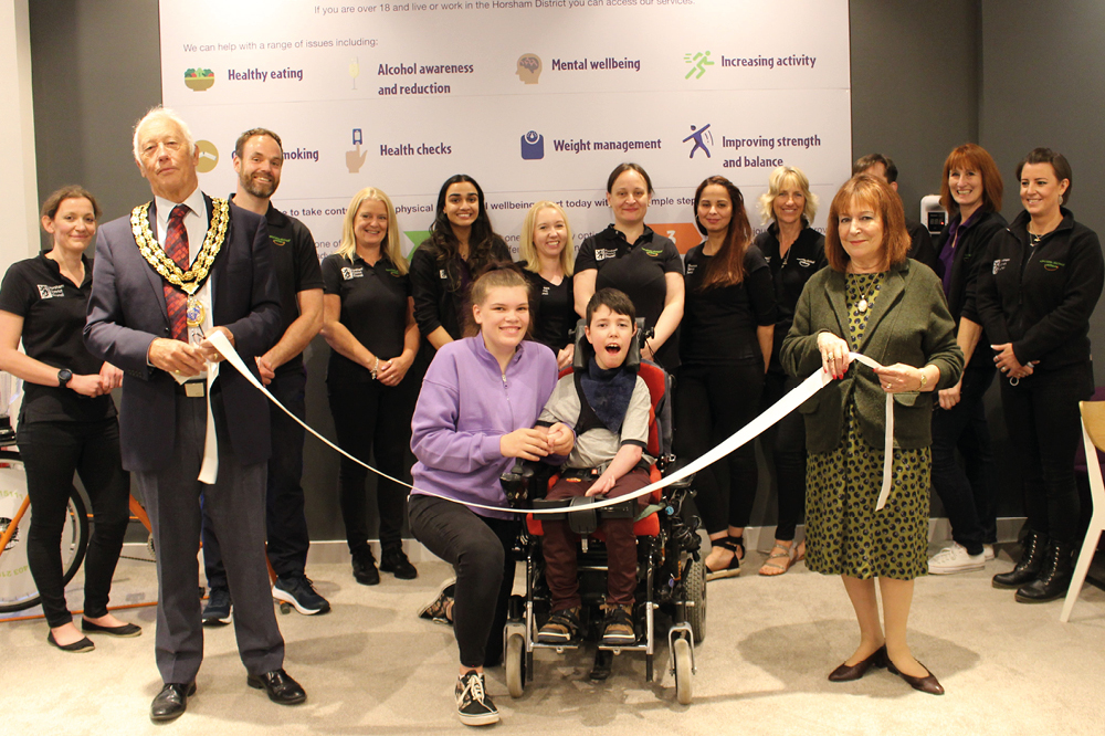 HDC Chairman Cllr David Skipp, Maddie Dubois, Harry Crayford, Cllr Claire Vickers open Horsham's new Wellbeing Centre